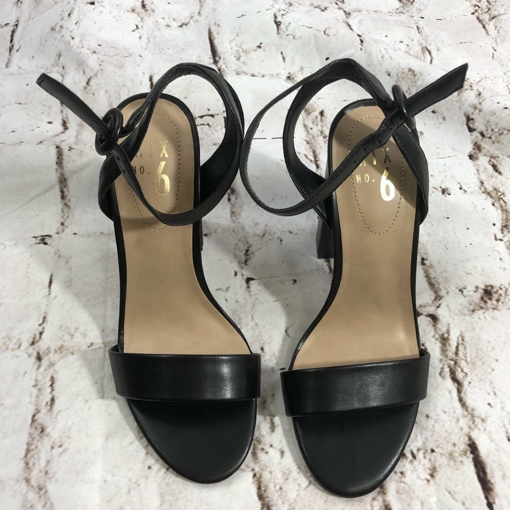 Mix No. 6 Camian Black  women’s Sandal Size 7US